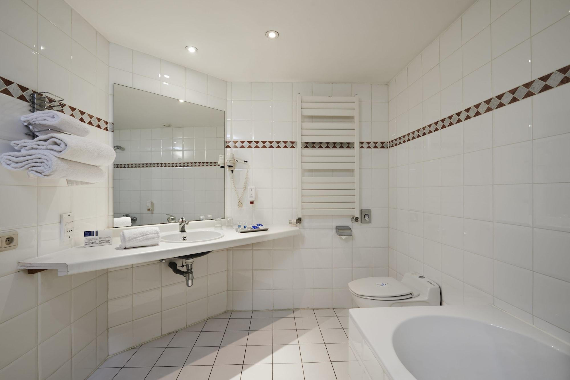 Hotel Brussel Buitenkant foto