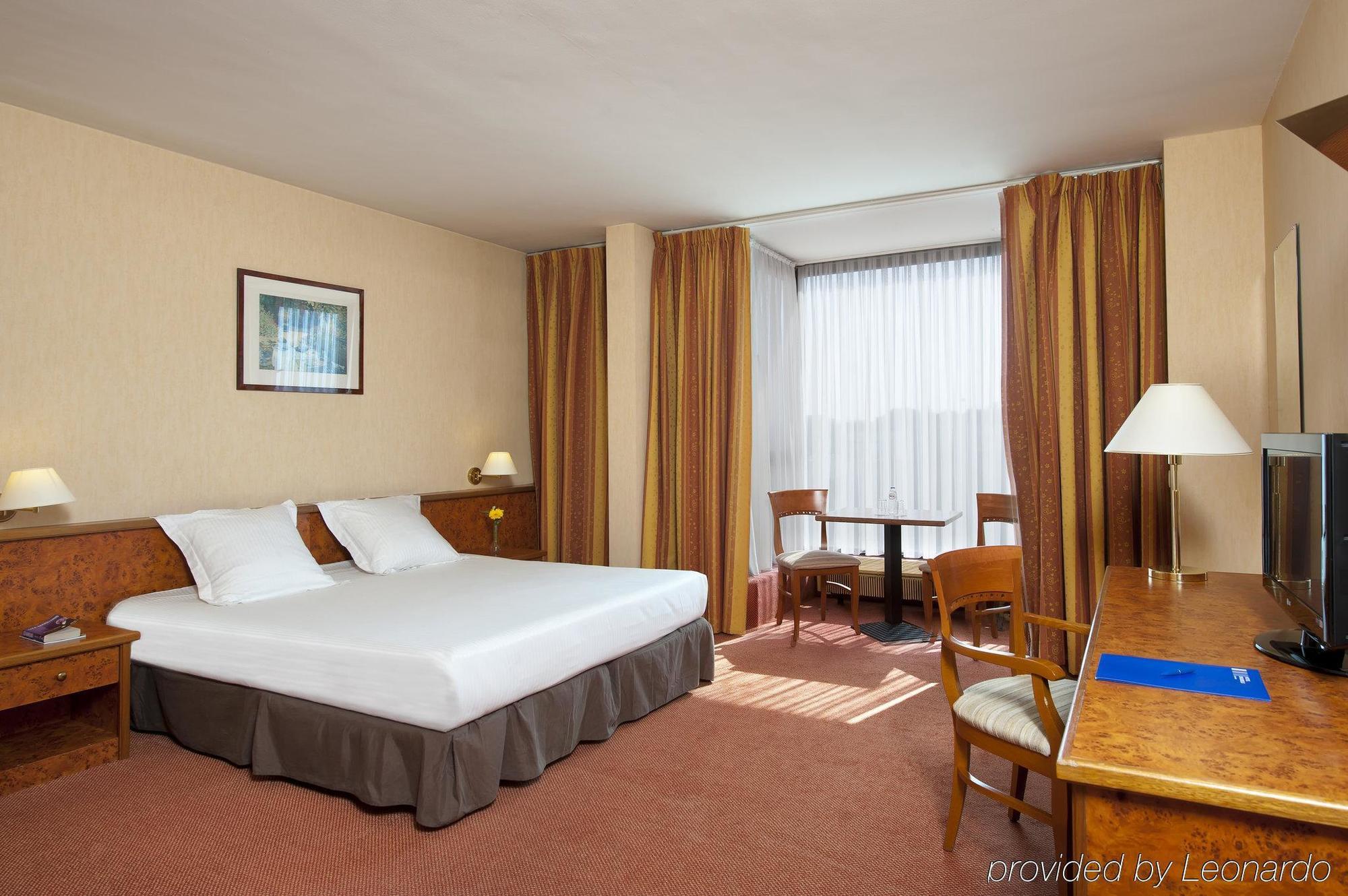 Hotel Brussel Buitenkant foto