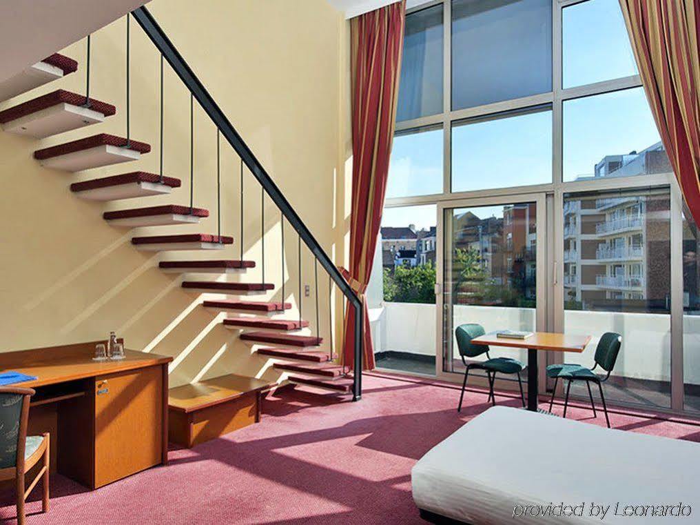 Hotel Brussel Buitenkant foto
