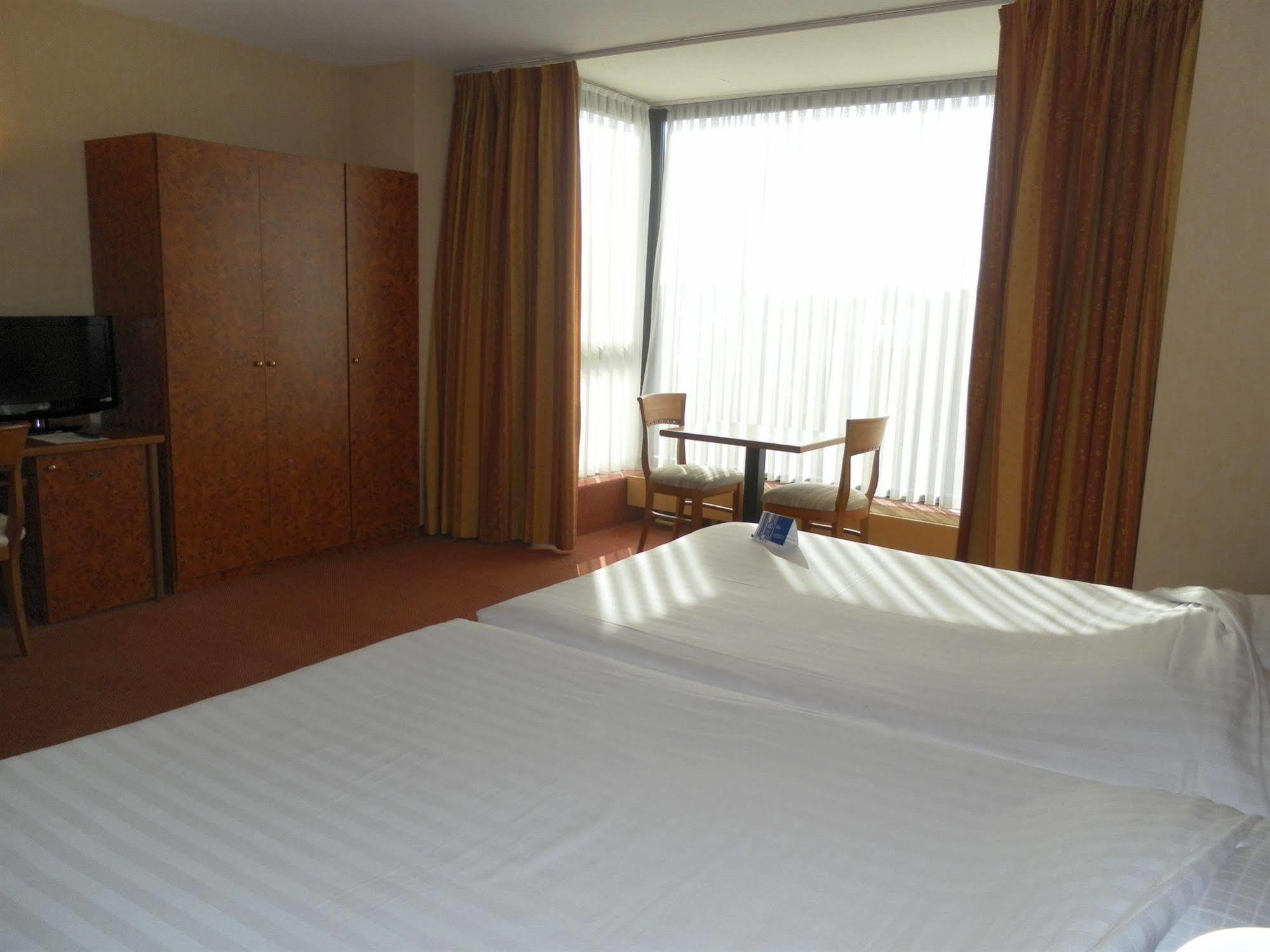 Hotel Brussel Buitenkant foto