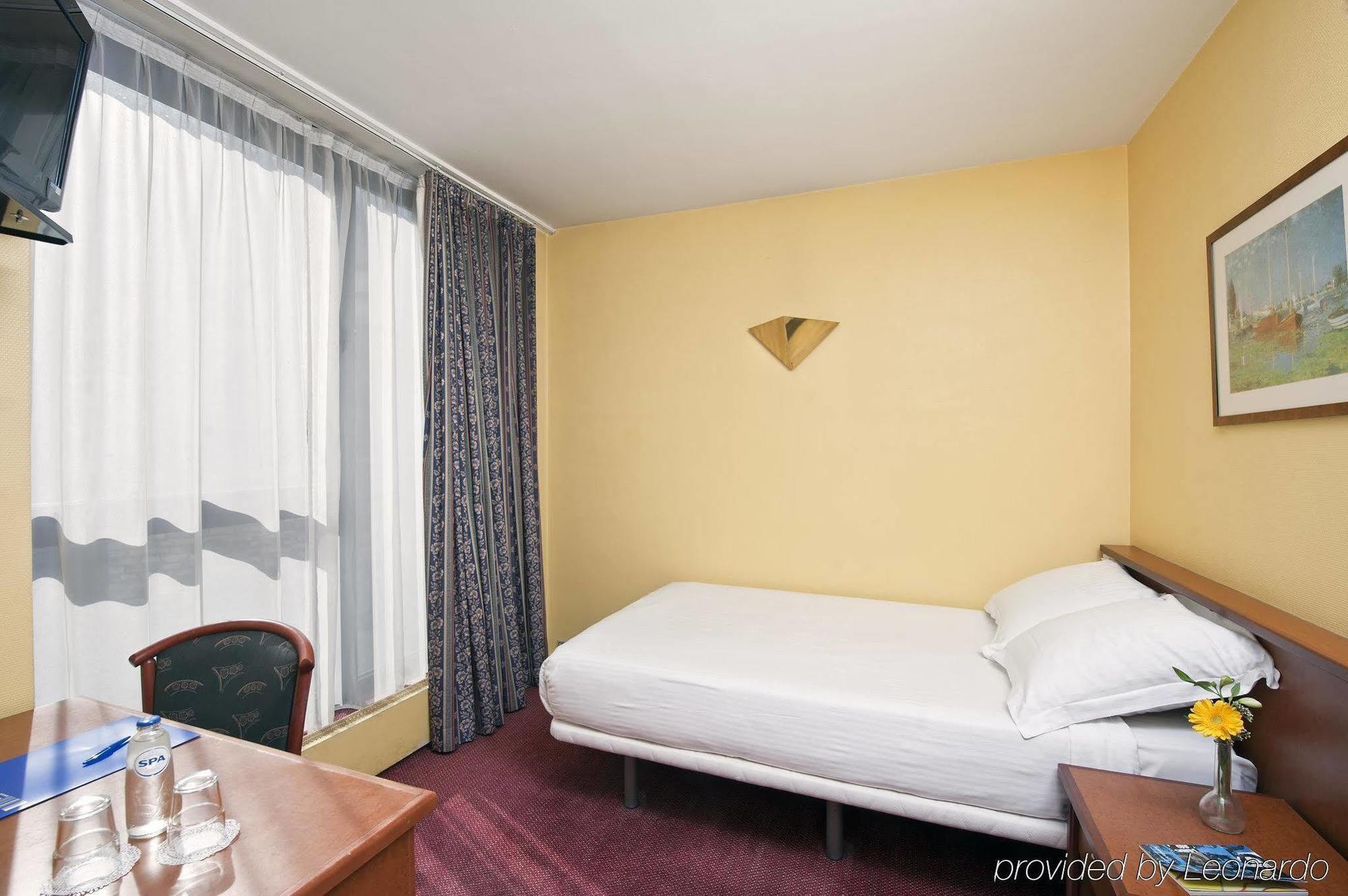 Hotel Brussel Buitenkant foto